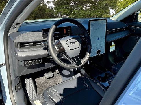 New 2025 Ford Mustang Mach-E Premium image 6