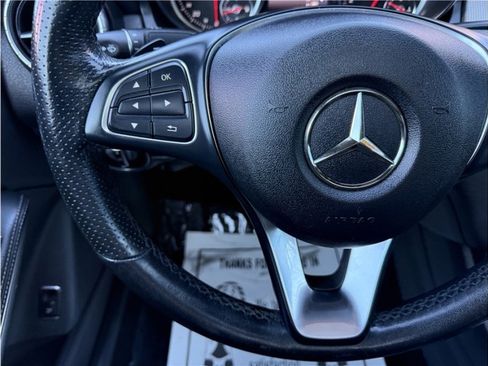 Used 2019 Mercedes-Benz CLA 250 image 35