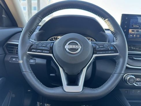 Used 2023 Nissan Altima 2.5 SL image 23