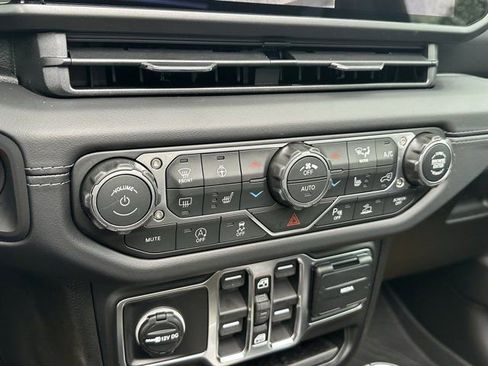 New 2026 Jeep Wrangler Sahara image 31