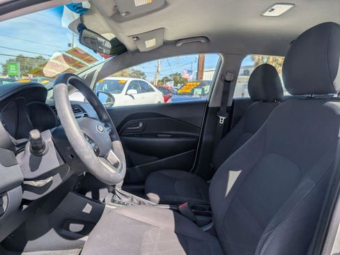 Used 2014 Kia Rio LX w/ Power Package image 9