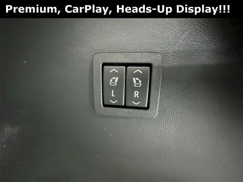 Used 2024 Buick Enclave Premium image 36