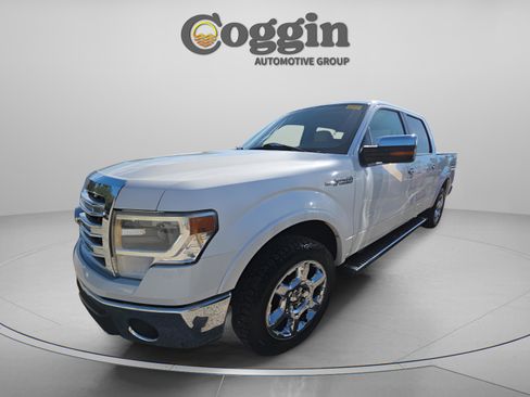 Used 2014 Ford F150 Lariat w/ Equipment Group 502A Luxury image 2