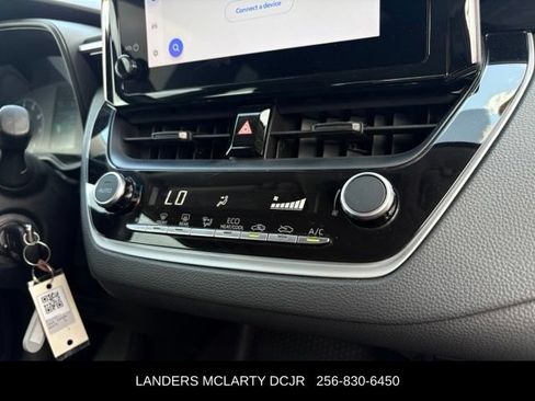 Used 2023 Toyota Corolla LE FWD image 23