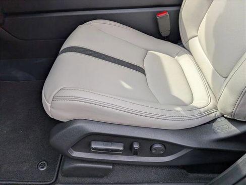 New 2026 Honda Pilot EX-L image 4