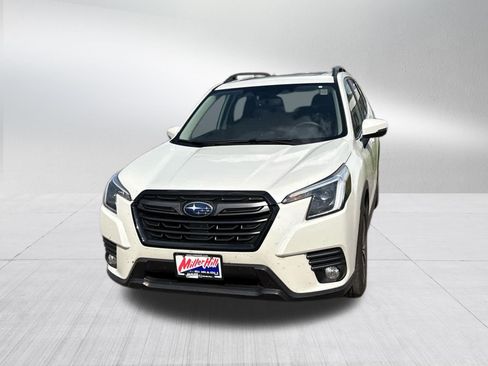 Used 2023 Subaru Forester Limited w/ Popular Package #3 AWD/4WD image 2