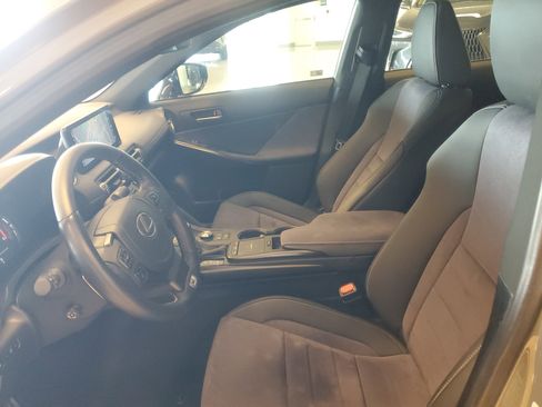 Certified 2022 Lexus IS 500 image 18