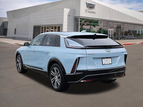 Certified 2024 Cadillac Lyriq Luxury RWD image 4