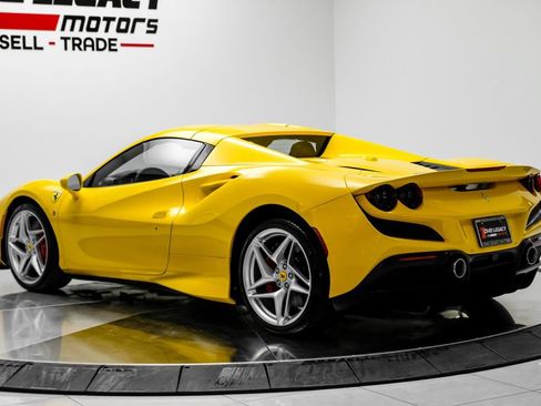 Used 2022 Ferrari F8 Tributo RWD image 12