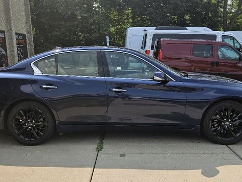 Used 2022 INFINITI Q50 Luxe w/ Cargo Package AWD/4WD image 8