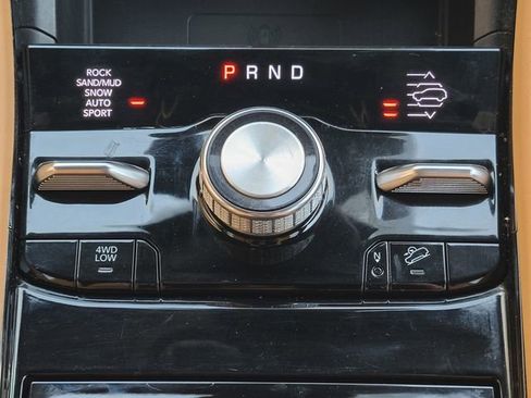 Used 2024 Jeep Grand Cherokee L Summit image 25