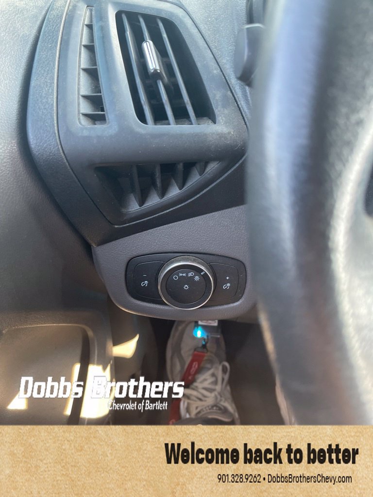 Used 2020 Ford Transit Connect XL FWD image 16