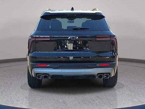 Used 2025 Chevrolet Traverse Z71 w/ Driver Confidence Package AWD/4WD image 7