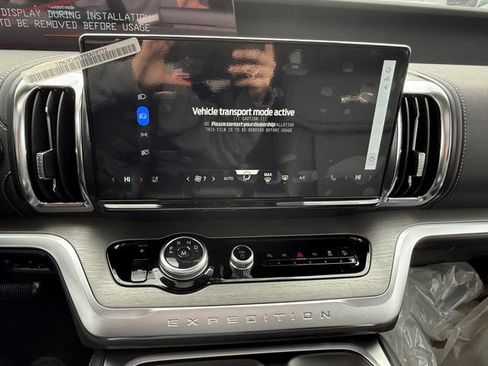 New 2026 Ford Expedition Max Platinum w/ Driver's Package image 15