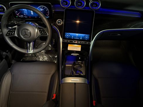 New 2026 Mercedes-Benz GLC 300 4MATIC image 12