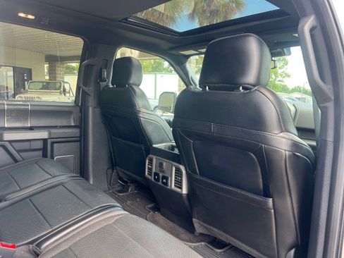 Used 2019 Ford F150 Raptor w/ Equipment Group 802A Luxury image 34