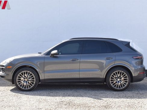 Used 2019 Porsche Cayenne image 9