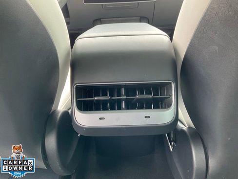 Used 2022 Tesla Model 3 Standard Range RWD image 34