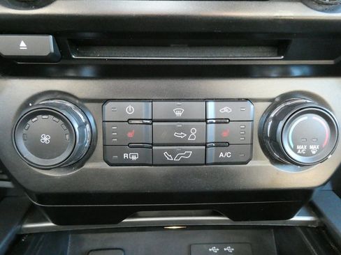 Used 2016 Ford F150 XLT w/ Equipment Group 302A Luxury image 27