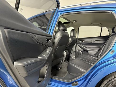 Used 2017 Subaru Impreza 2.0i Limited w/ Moonroof/BSD & Rcta/Eyesight image 13