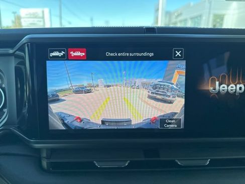 New 2026 Jeep Gladiator Rubicon AWD/4WD image 34