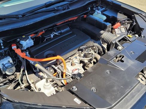 Certified 2023 Honda CR-V Sport image 9