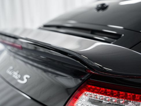 Used 2011 Porsche 911 Turbo S image 18