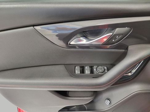 Used 2019 Chevrolet Blazer RS AWD/4WD image 25