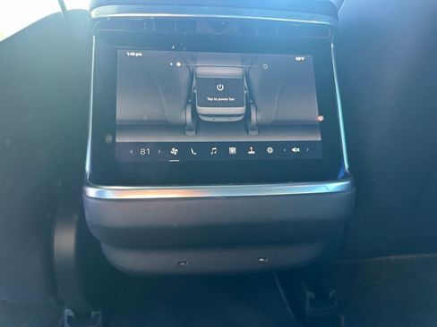 Used 2021 Tesla Model S Plaid image 10