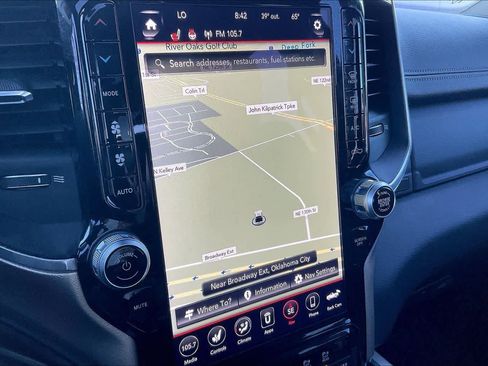 Used 2019 RAM 3500 Laramie image 32