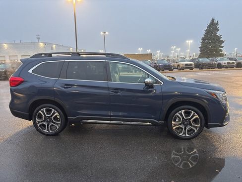 Certified 2023 Subaru Ascent Limited w/ Technology Package image 2