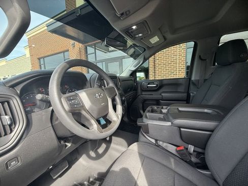 Used 2020 Chevrolet Silverado 1500 Custom Trail Boss w/ Custom Convenience Package image 18