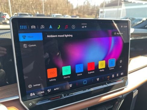 New 2026 Volkswagen Tiguan SEL R-Line image 26