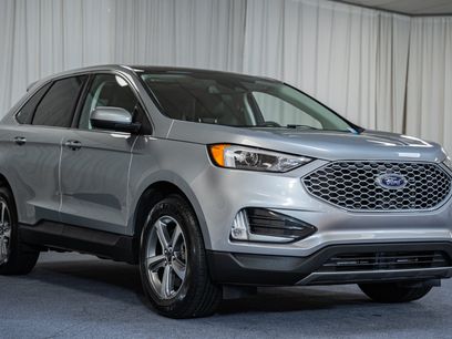 Used 2024 Ford Edge SEL w/ Convenience Package
