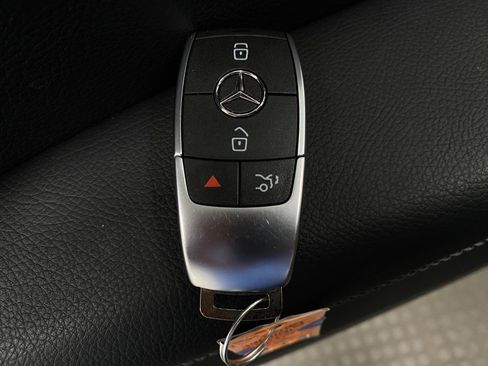 Certified 2026 Mercedes-Benz GLE 350 4MATIC image 34