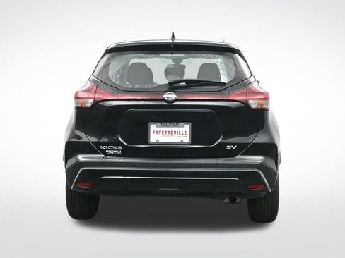Used 2024 Nissan Kicks SV FWD image 7