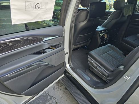 New 2026 Cadillac Escalade IQL Sport 1 image 17