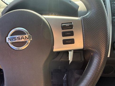 Used 2015 Nissan Frontier SV image 19