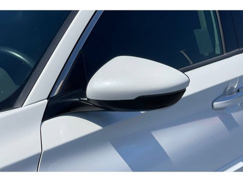 Used 2018 Honda Accord Touring image 52