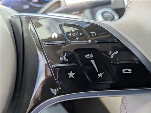 Used 2023 Mercedes-Benz S 500 4MATIC image 10