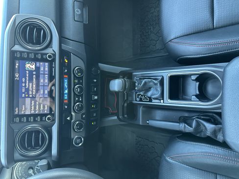 Used 2021 Toyota Tacoma TRD Pro image 34