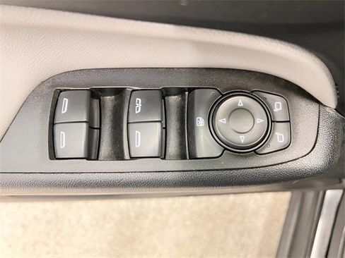 Certified 2023 Chevrolet Equinox LS image 16