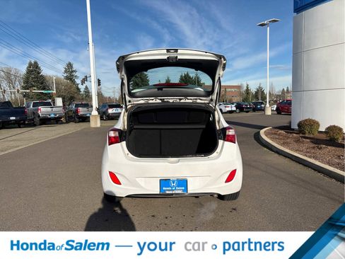 Used 2014 Hyundai Elantra GT image 22