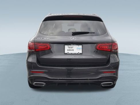 Used 2022 Mercedes-Benz GLC 300 image 8