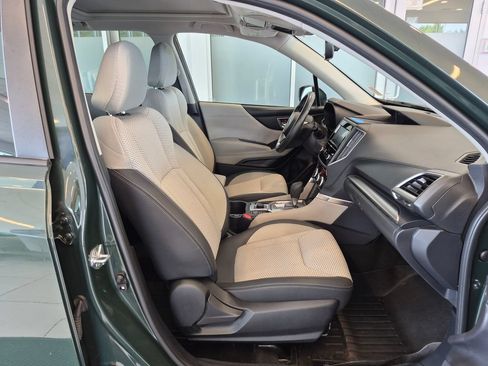 Used 2024 Subaru Forester Premium AWD/4WD image 23