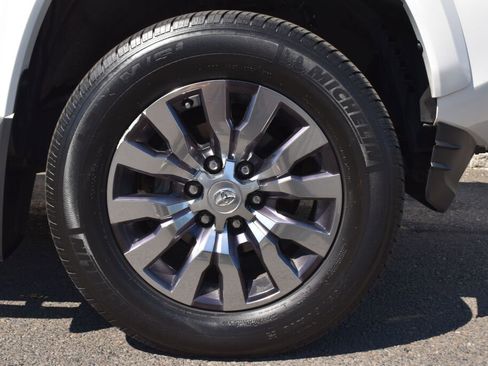 Certified 2021 Toyota Tacoma Limited image 28