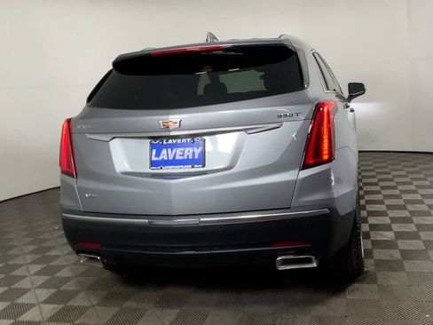 New 2025 Cadillac XT5 Luxury image 9