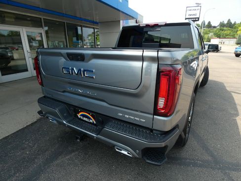 Used 2024 GMC Sierra 1500 Denali Ultimate AWD/4WD image 3