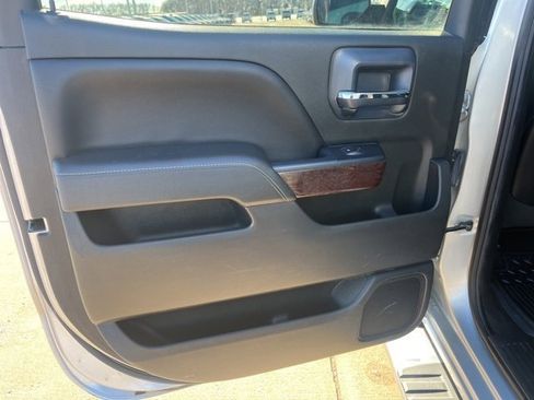 Used 2014 GMC Sierra 1500 SLT w/ SLT Crew Cab Value Package image 37