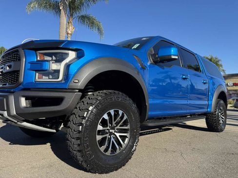 Used 2019 Ford F150 Raptor w/ Equipment Group 802A Luxury image 12